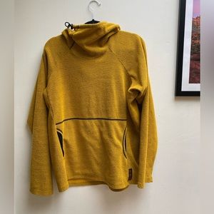 Yellow Melanzana size large